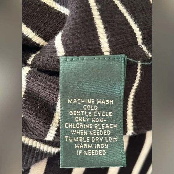 Lauren By Ralph Lauren Half
Button Down Black and White Top Size XL - Picture 2 of 9